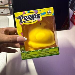 VIRAL PEEPS CHICK SQUICHY TOY